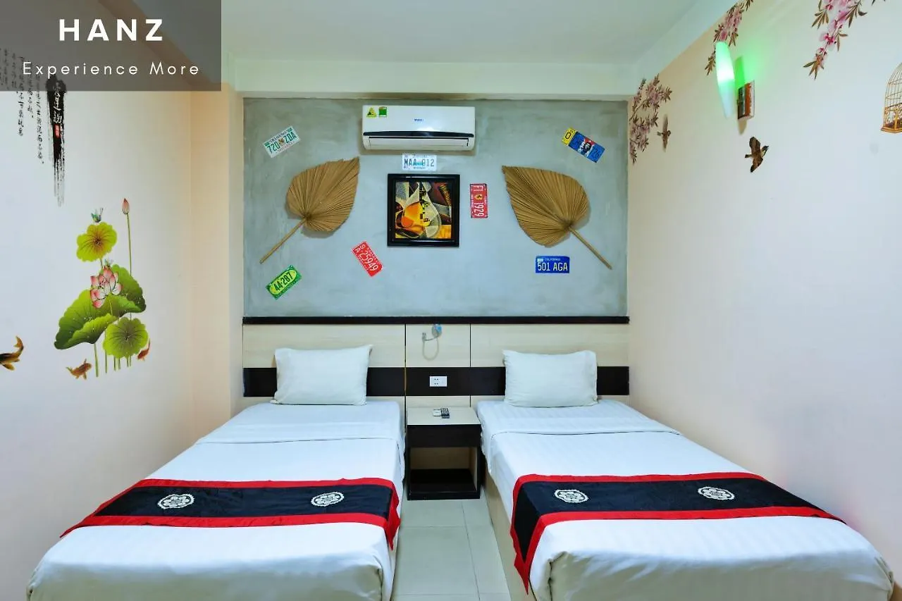 Flower Beachstay & Coffee location