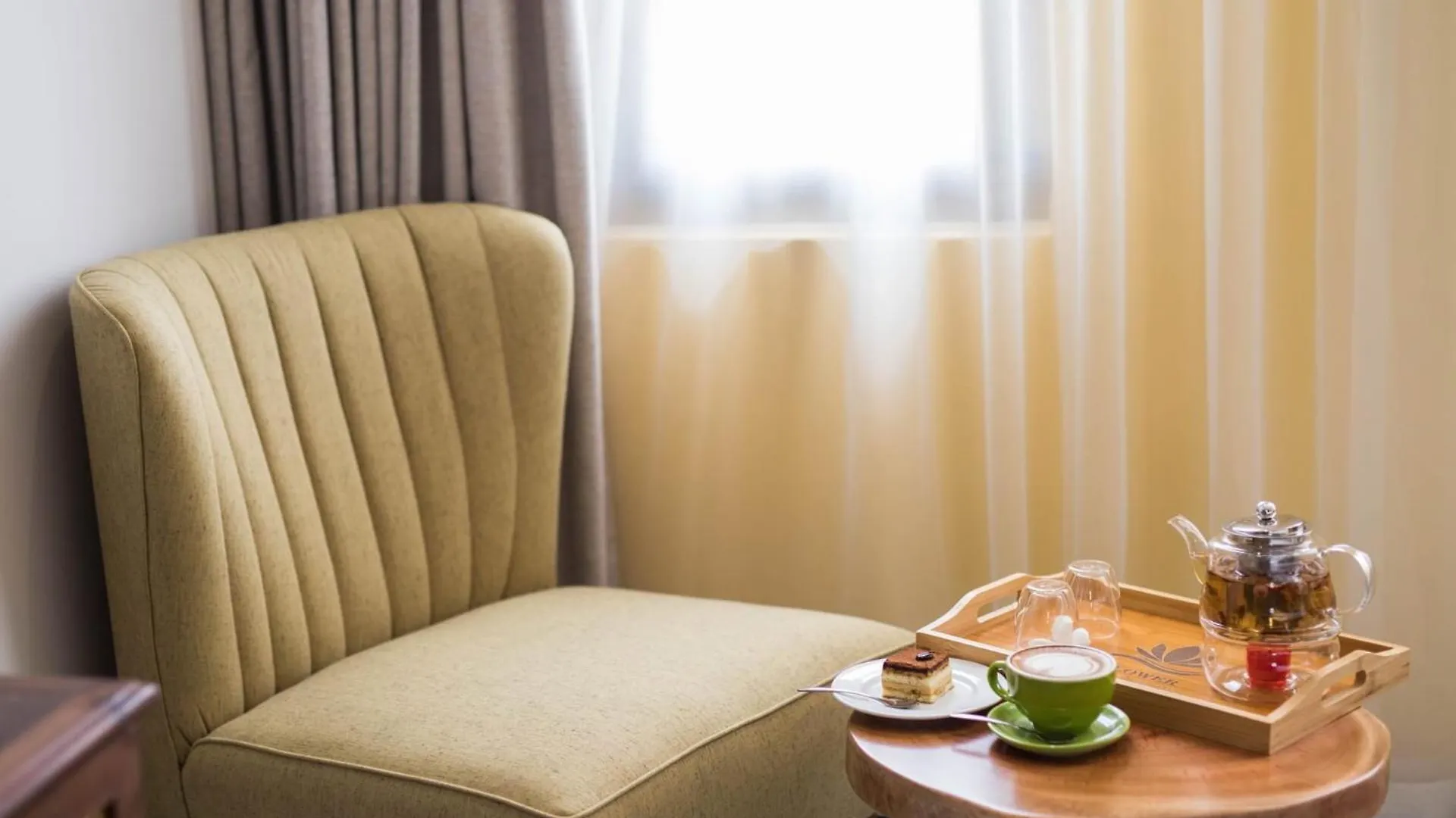 Flower Beachstay & Coffee Da Nang